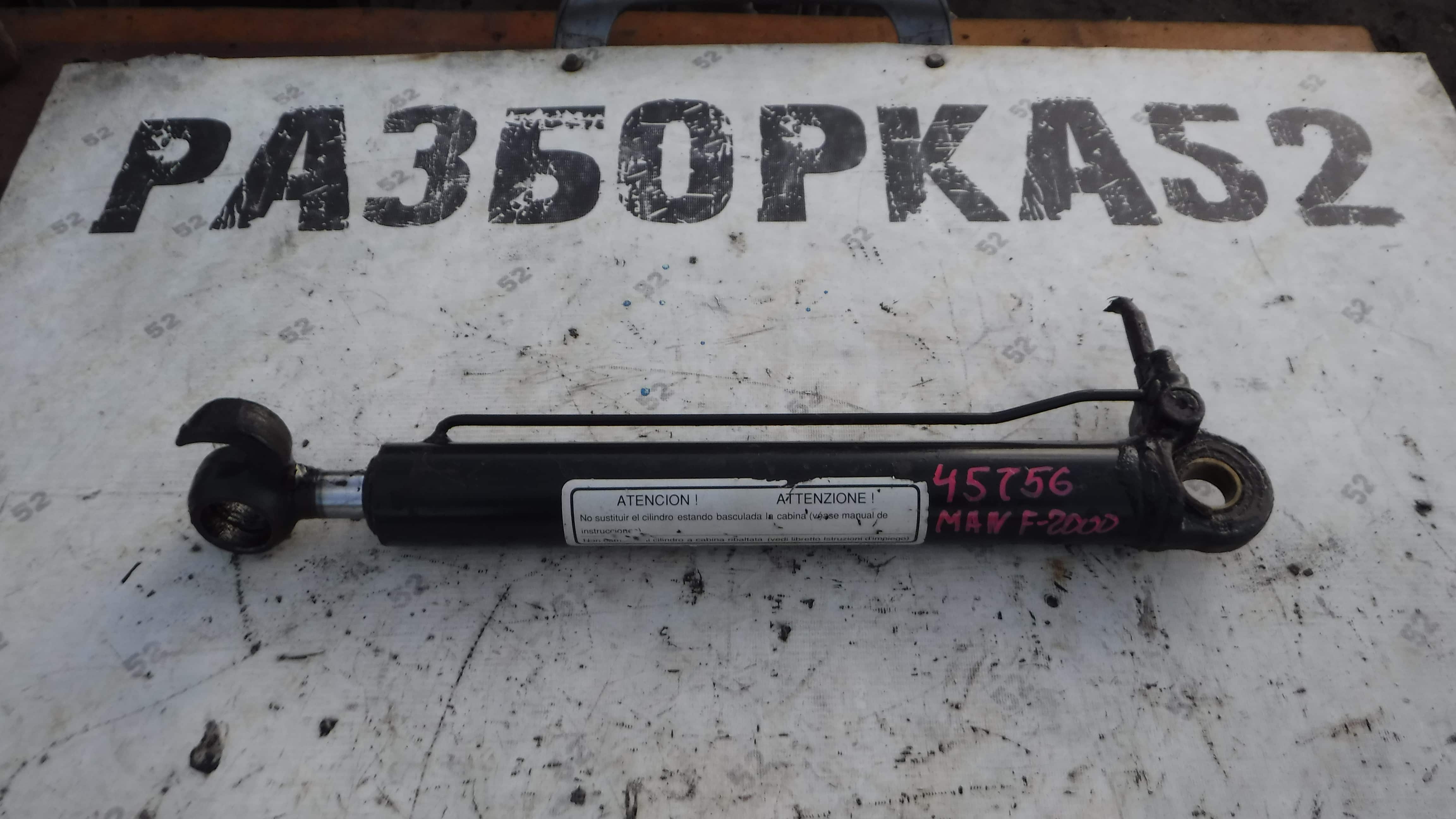 Цилиндр подъёма кабины Ман Man F2000 81417236101